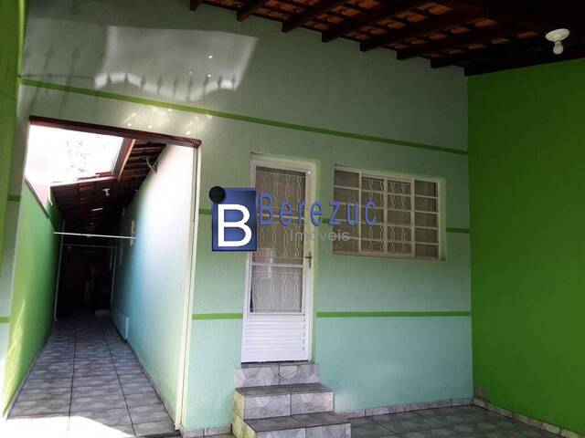 #596 - Casa para Venda em Elias Fausto - SP